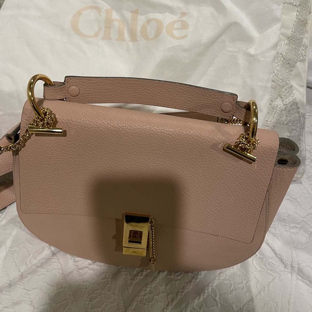 Chloe drew bag large in blush color